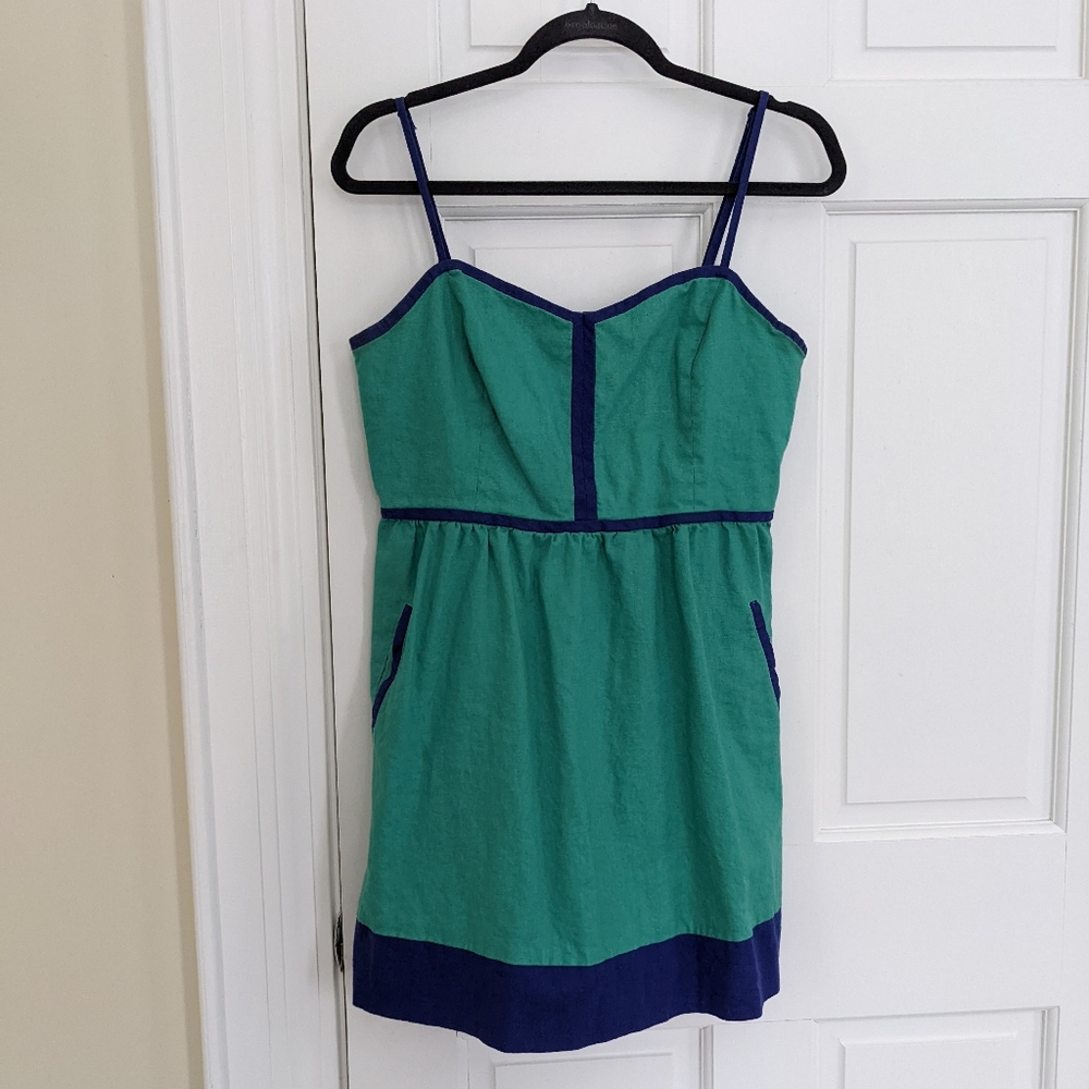 Cope dress with pockets size large